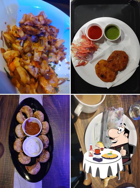 Cheese plate at ओरेगानो लीफ रेस्टोरेंट और कैफे