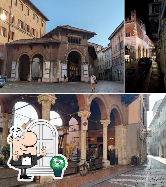 Gli esterni di Caffè dei Mercanti