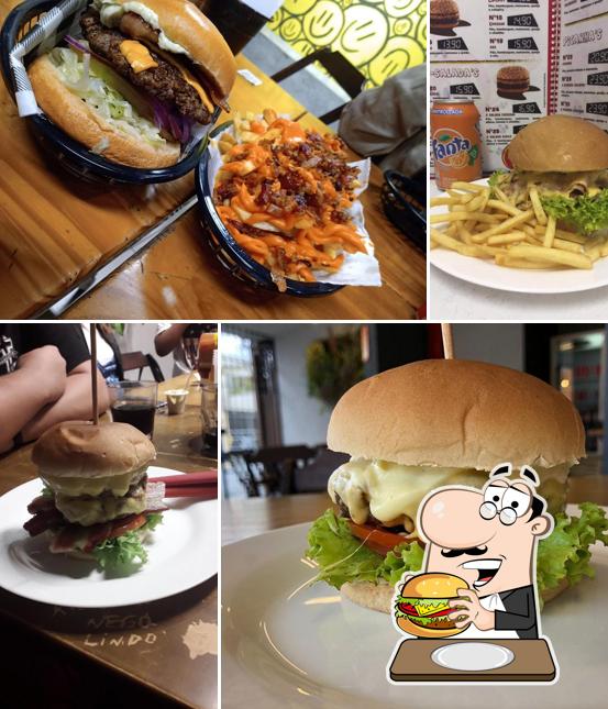 Walls Dogs & Burguers