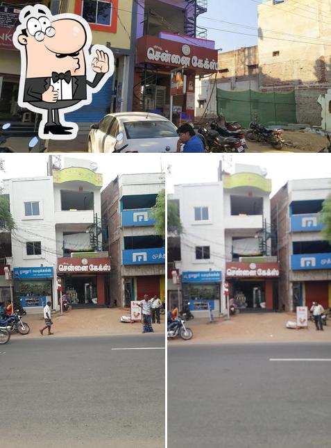 Here's a picture of Chennai Cakes Omalur