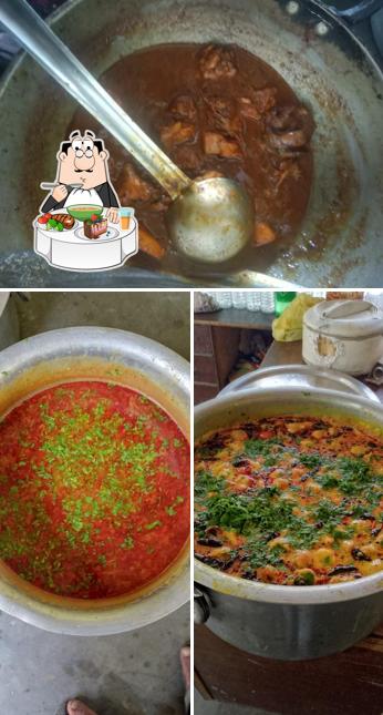 Hot and sour soup at Tiger Da Dhaba