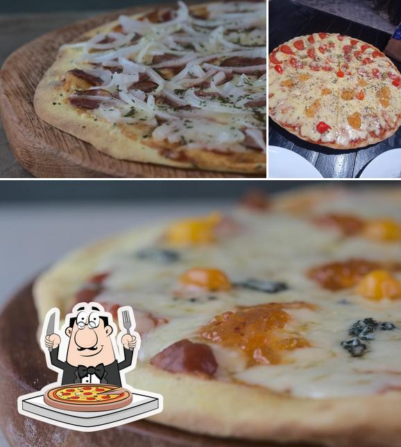 Experimente pizza no Tom Pizzaria Conjunto Ceará