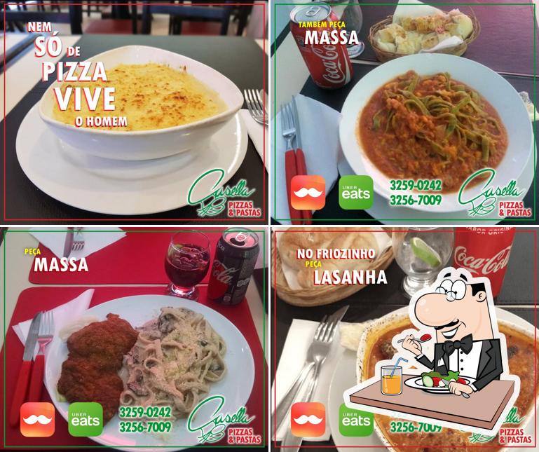 Comida em Pizzaria Casella