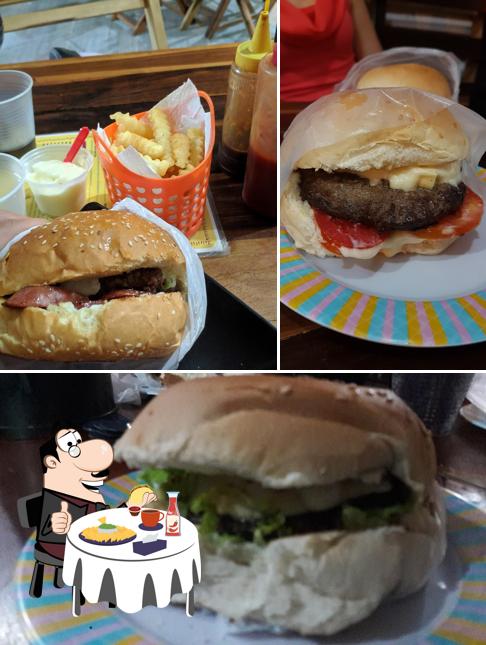 Delicie-se com um hambúrguer no Mega Burguer Olinda