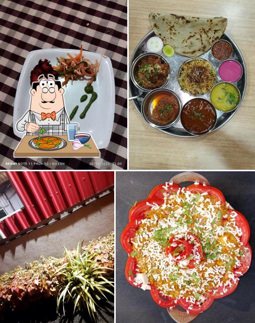 Chicken wings at Hotel Suyog