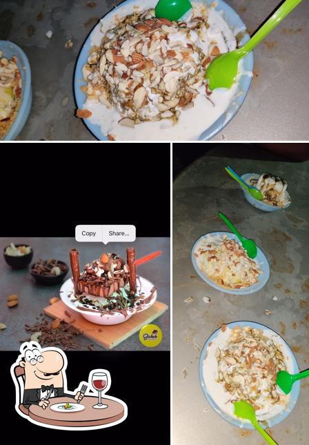 Food at Saheb Golawala Best Gola in Rajkot