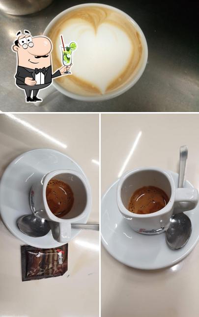 Goditi qualcosa da bere a Bingo Grattacielo