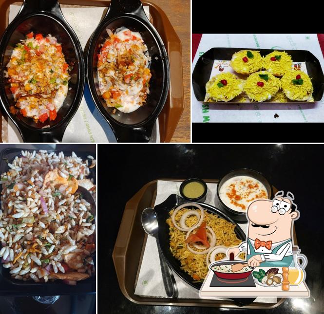 Fried rice at Haryana Hood Cafe