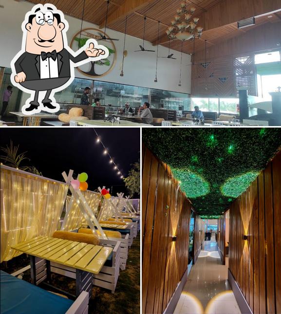 The interior of Srushti Veg GOLDEN SPOON