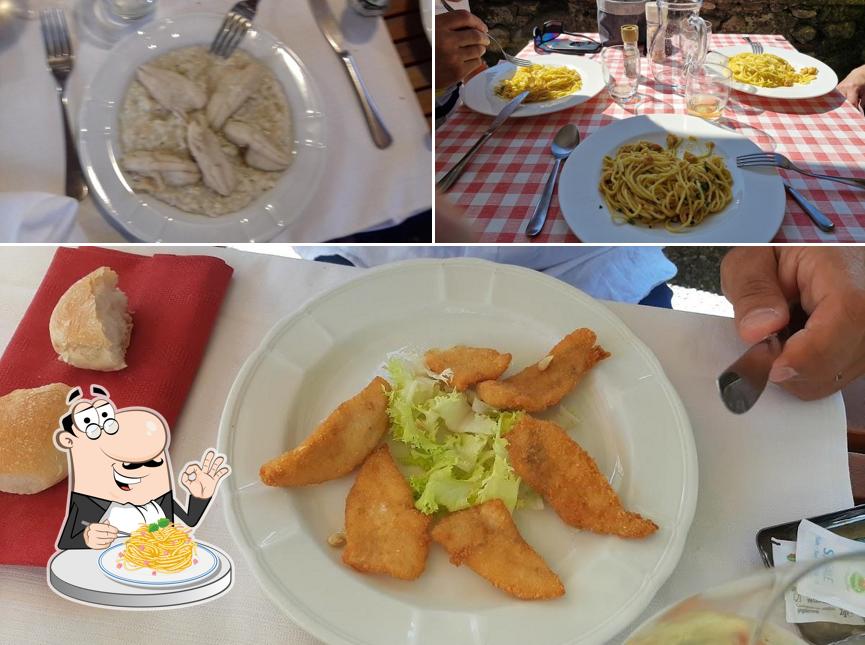 Spaghetti alla carbonara al Ristorante San Pietro