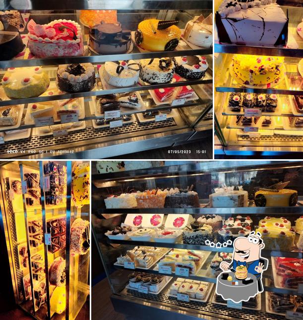 Food at Monginis Cake Shop