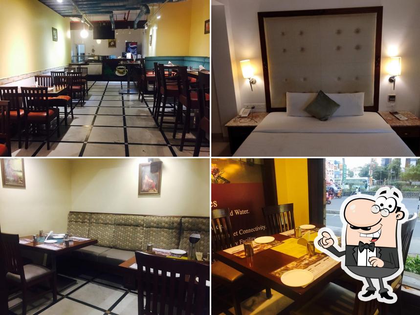 Hotel Karai Chettinad Restaurant