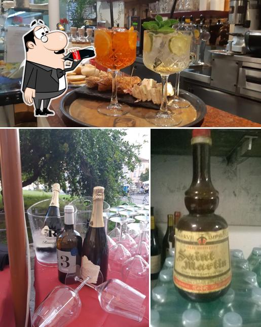 Prova un drink dal menu