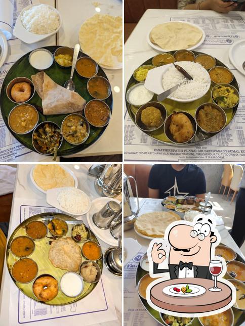 Food at HOTEL SARAVANA BHAVAN