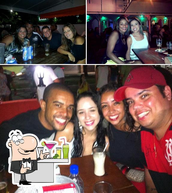 Look at this image of Bahrein Hamburgueria e Restaurante