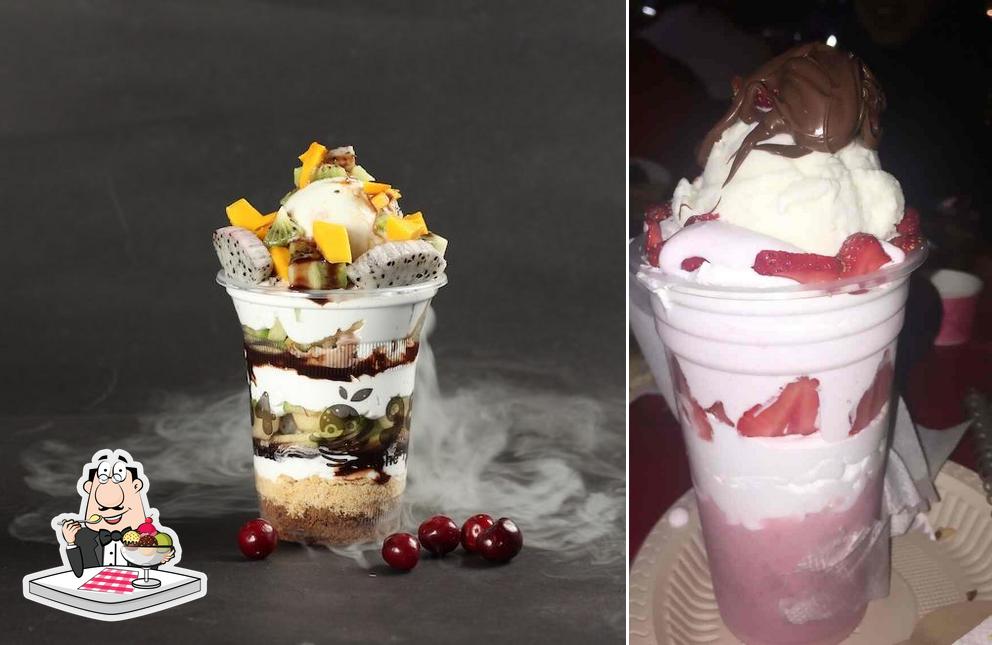 9834 The Fruit Truck serves a number of sweet dishes