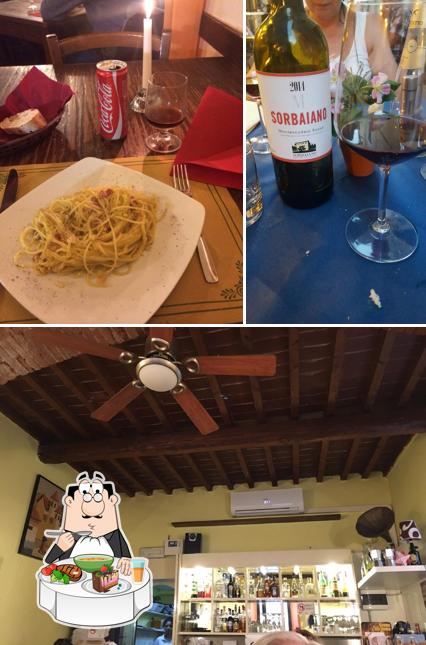 Guarda la foto di Osteria Dei Tinti