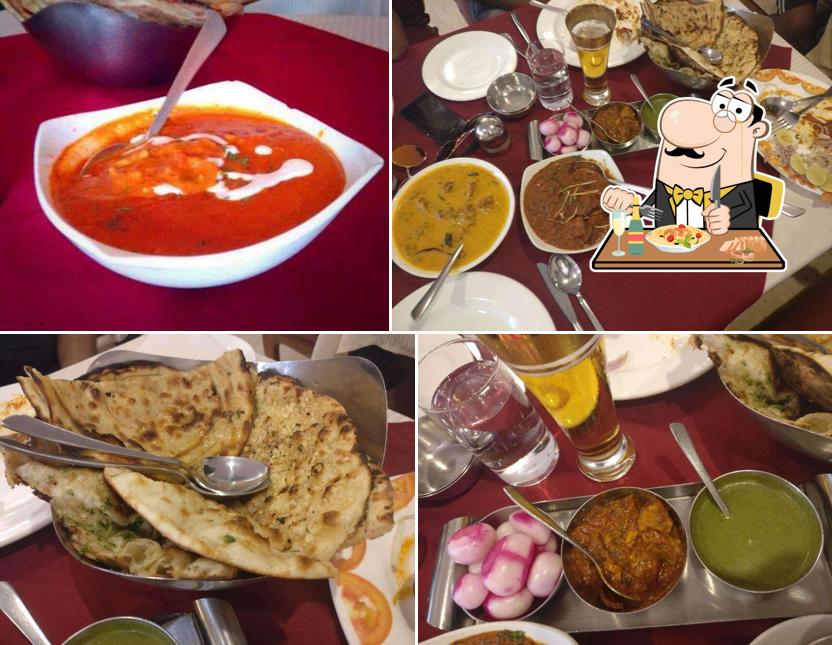 Food at Delhi Darbar Hotel