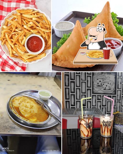 French fries at MAULI SNACKS CORNER