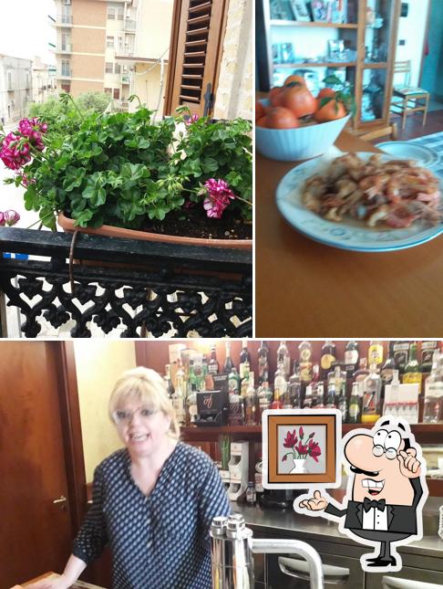 Charly Bar si caratterizza per la interni e bancone da bar