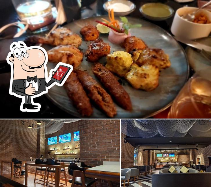 High Dive - Sports Bar