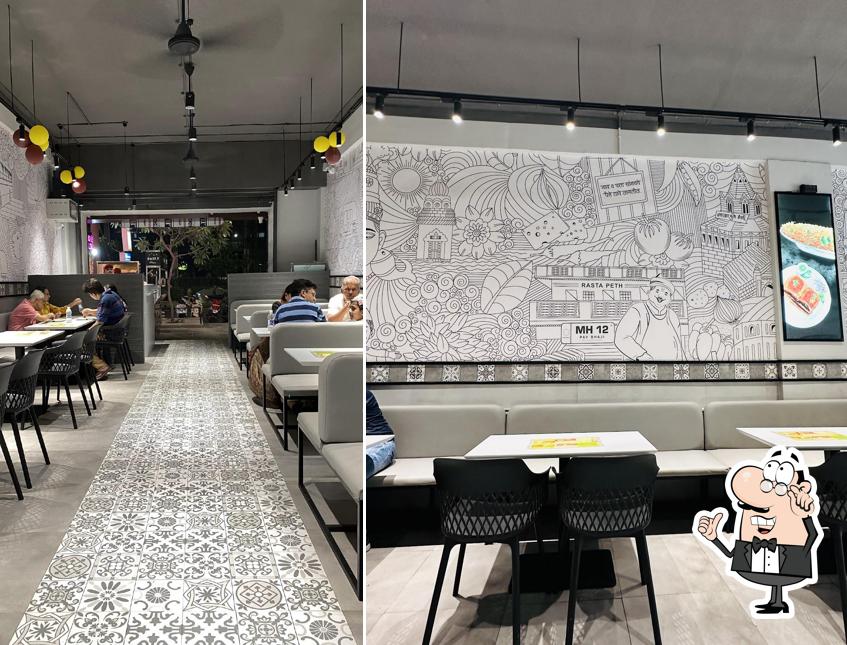 The interior of MH12 Pav Bhaji NIBM