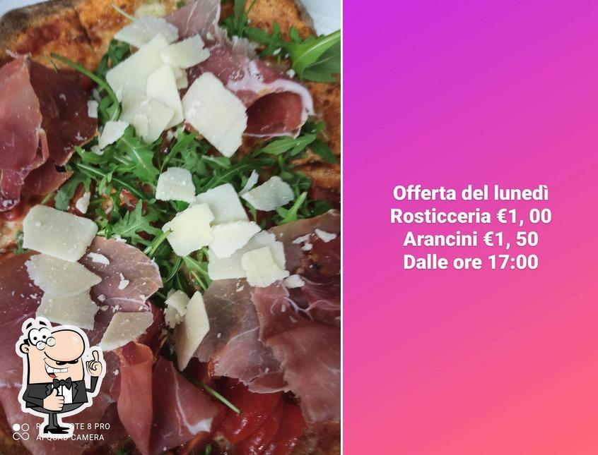 Ecco un'immagine di Pizzeria da Claudio&C