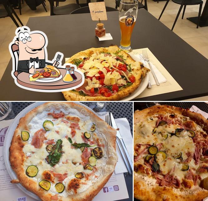 Ordina tra le svariate varianti di pizza