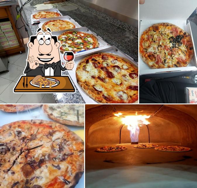 Scegli tra le molte varianti di pizza