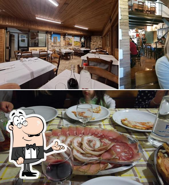 Dai un'occhiata agli interni di San Rocco Ristorante Pizzeria