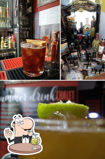 Prenditi un drink dal menu