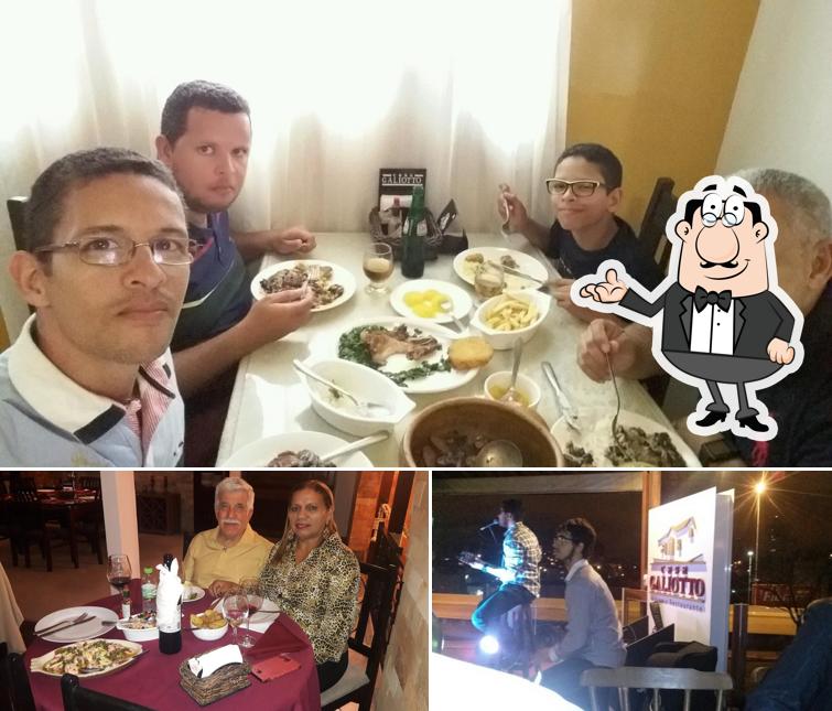 A foto do Casa Galiotto Campina Grande’s interior e mesa de jantar