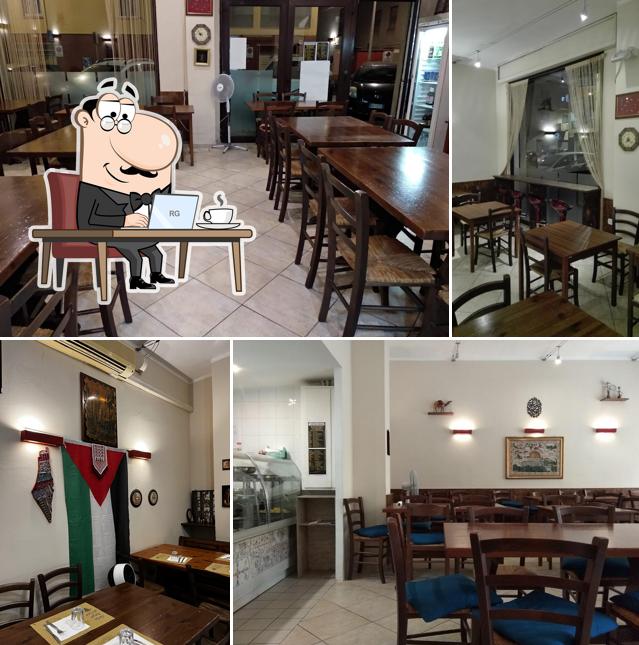 Siediti a un tavolo di Little Star