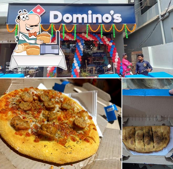 Garlic bread at Domino's Pizza CDA Sec - 10, Cuttack