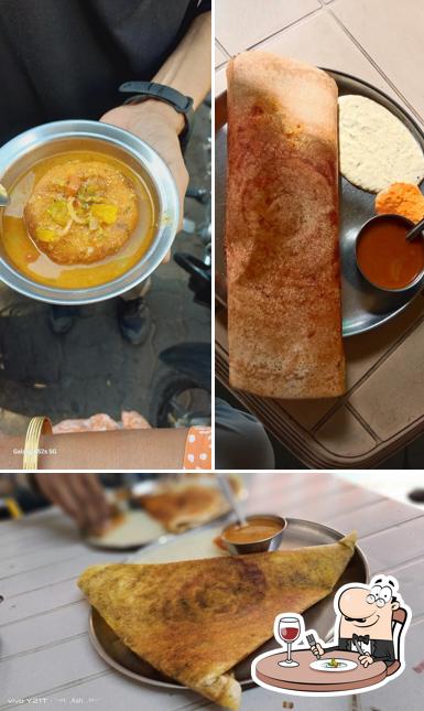 Food at Om Shakti Dosa Centre