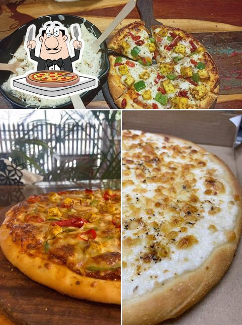 Pick pizza at Wings cafeteria