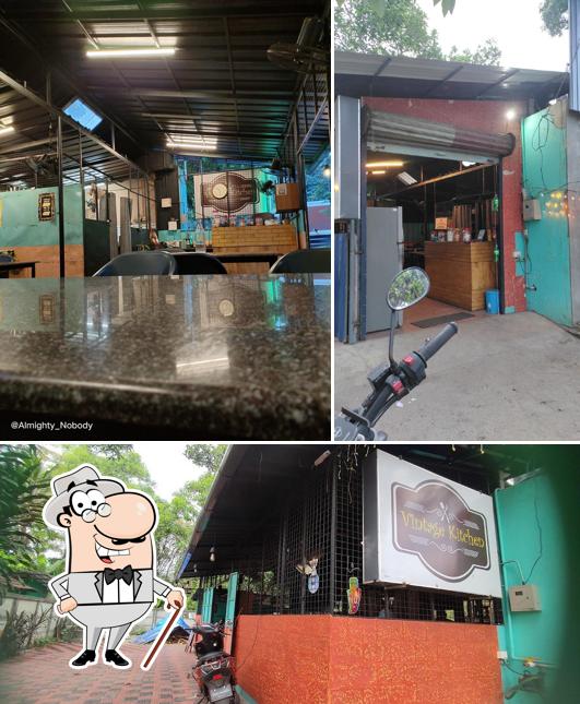 The exterior of MALARVADI HOTEL SHAPPU KARIKAL