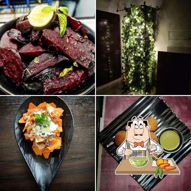 Seaweed salad at Nirvana Haveli And Cafe Maya