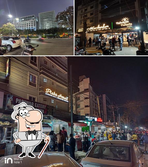 Check out how Street Food opposite DLF (Night Food) looks outside
