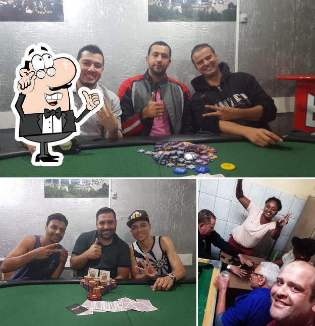 Bar e Lanche - Família Roberto