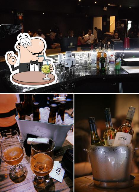 O ATOA PRIME GRILL se destaca pelo bebida e balcão de bar