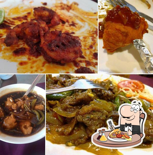 Pick pizza at Durigo’s Goan Bar & Restaurant