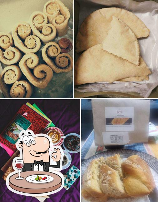 Meals at Lluvia Bakery