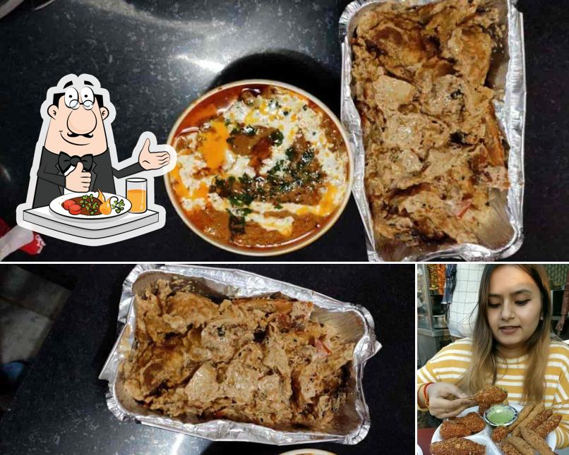 Meals at Veer ji Malai Chaap Wale (Geeta Colony)