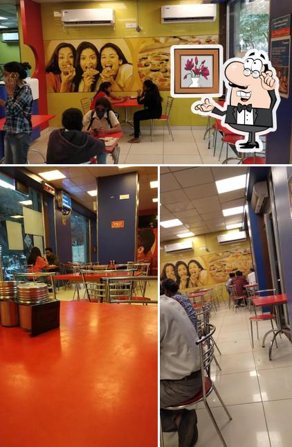The interior of Domino's Pizza Beverly Park, Mira Bhayandar