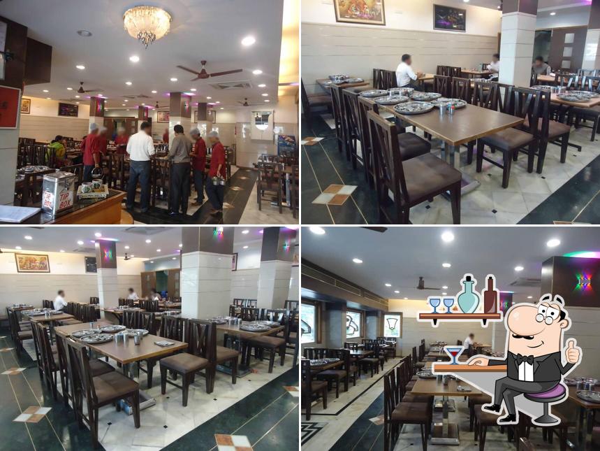 The interior of Pakwan Dining Hall