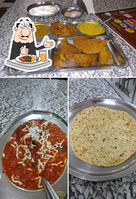 Food at Anjani Veg Bhojnalaya