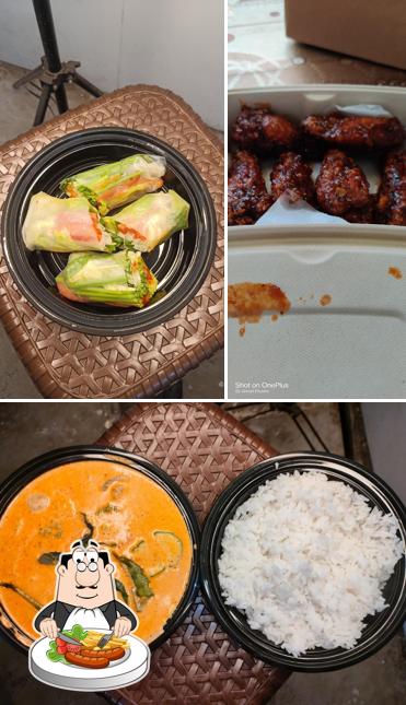 Spring rolls, chicken wings and chicken curry at Just Thai Bhopal