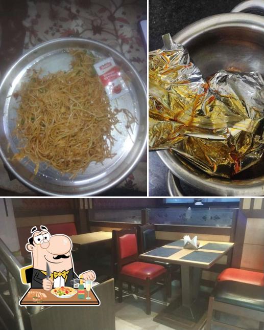 Pad thai at Hotel Siddartha