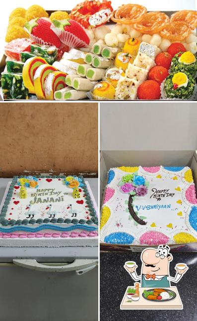 Food at RR Sweets & Bakery